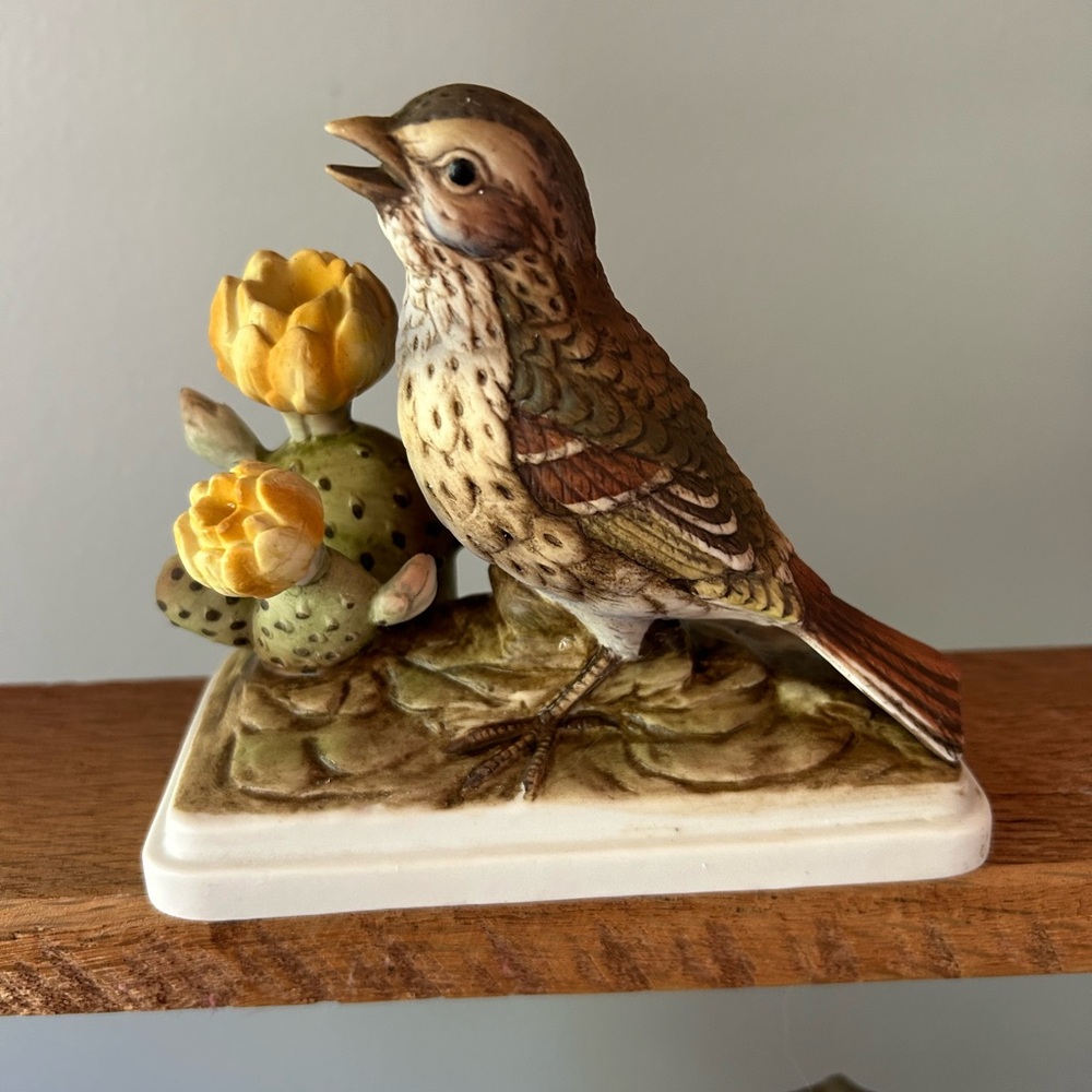 Lefton China Vintage Vesper Sparrow